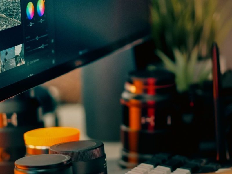 AI Report Writer: Master Trust and Authenticity in 2026